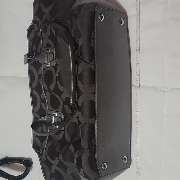 COACH - Picture 8 of 11